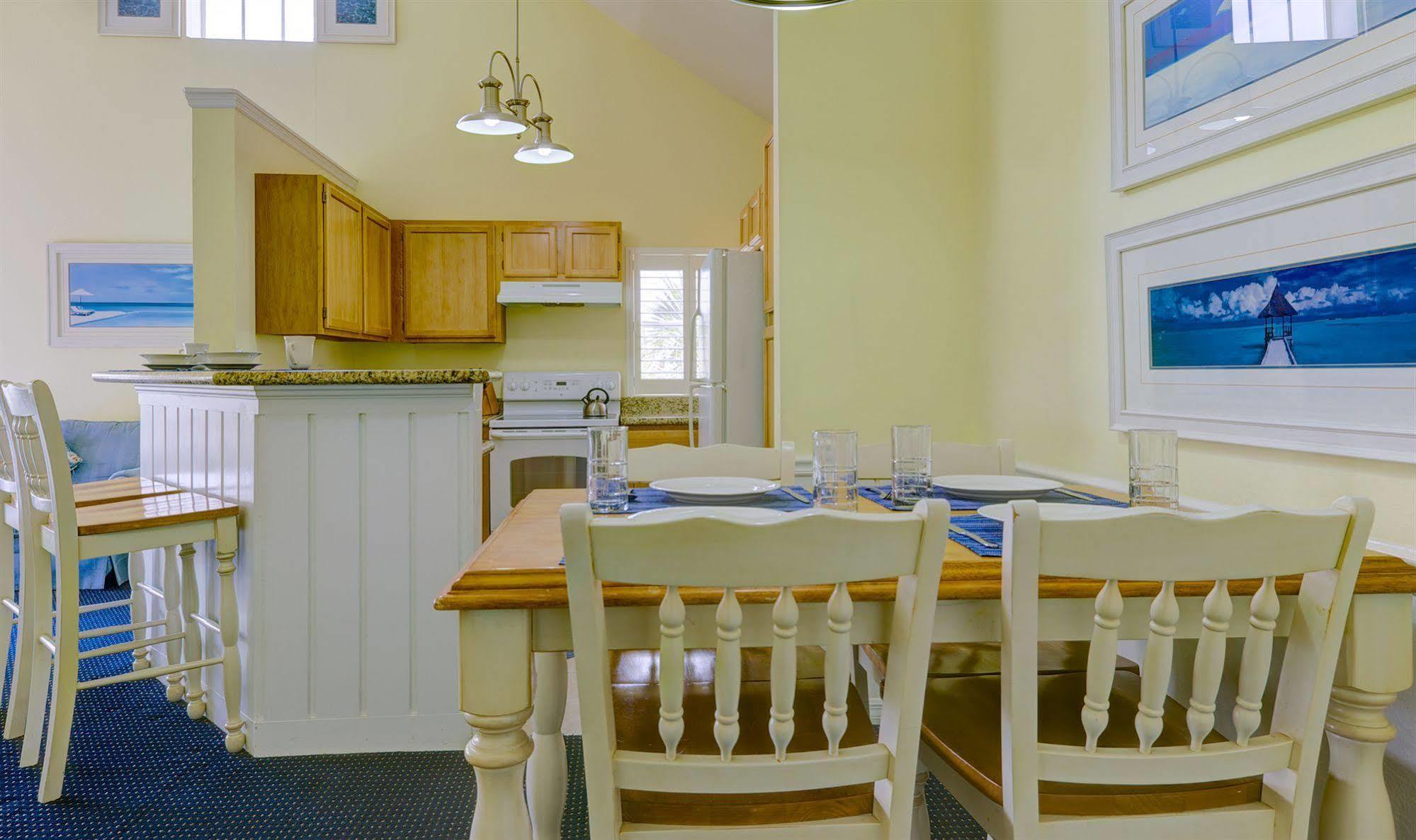 Runaway Beach Resort By Magical Memories -Disney Area Kissimmee Bagian luar foto
