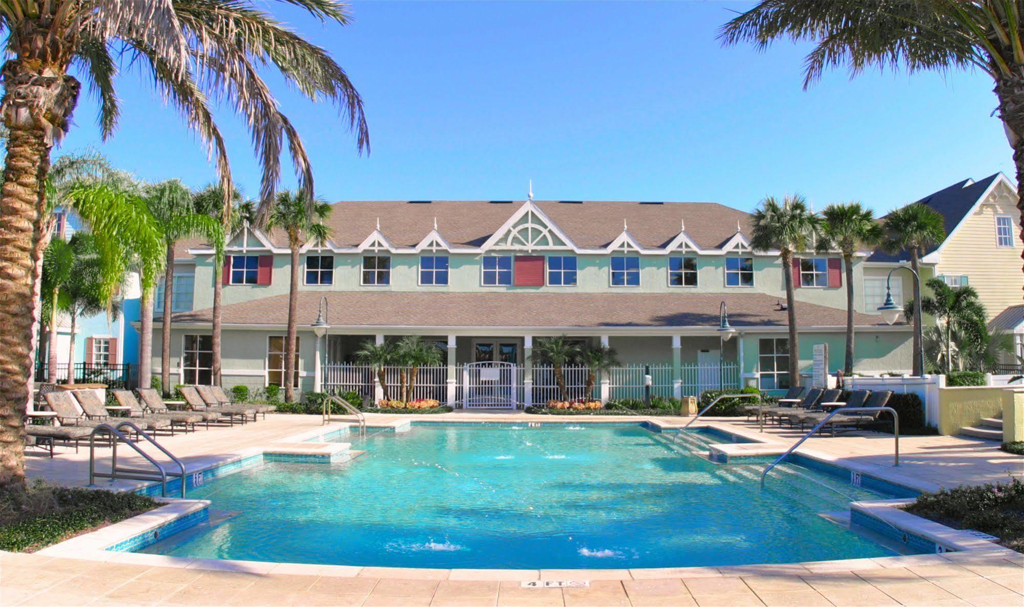 Runaway Beach Resort By Magical Memories -Disney Area Kissimmee Bagian luar foto